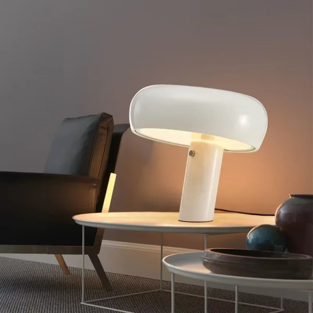 italiensk design bordslampa i marmor och glas med touch-funktion vit