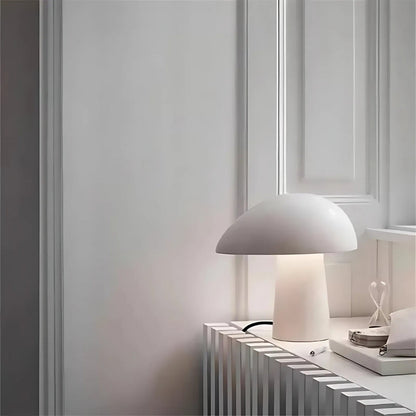 Nordisk svampformad LED bordslampa i metall och glas